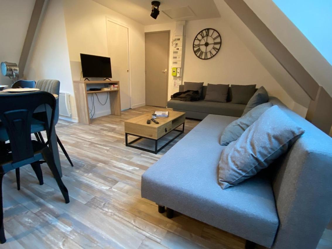 Residence Des 3 Iles, En Plein Centre-Ville, A 5 Min Des Plages, 3 Appartements Neufs Etables-sur-Mer Exterior photo